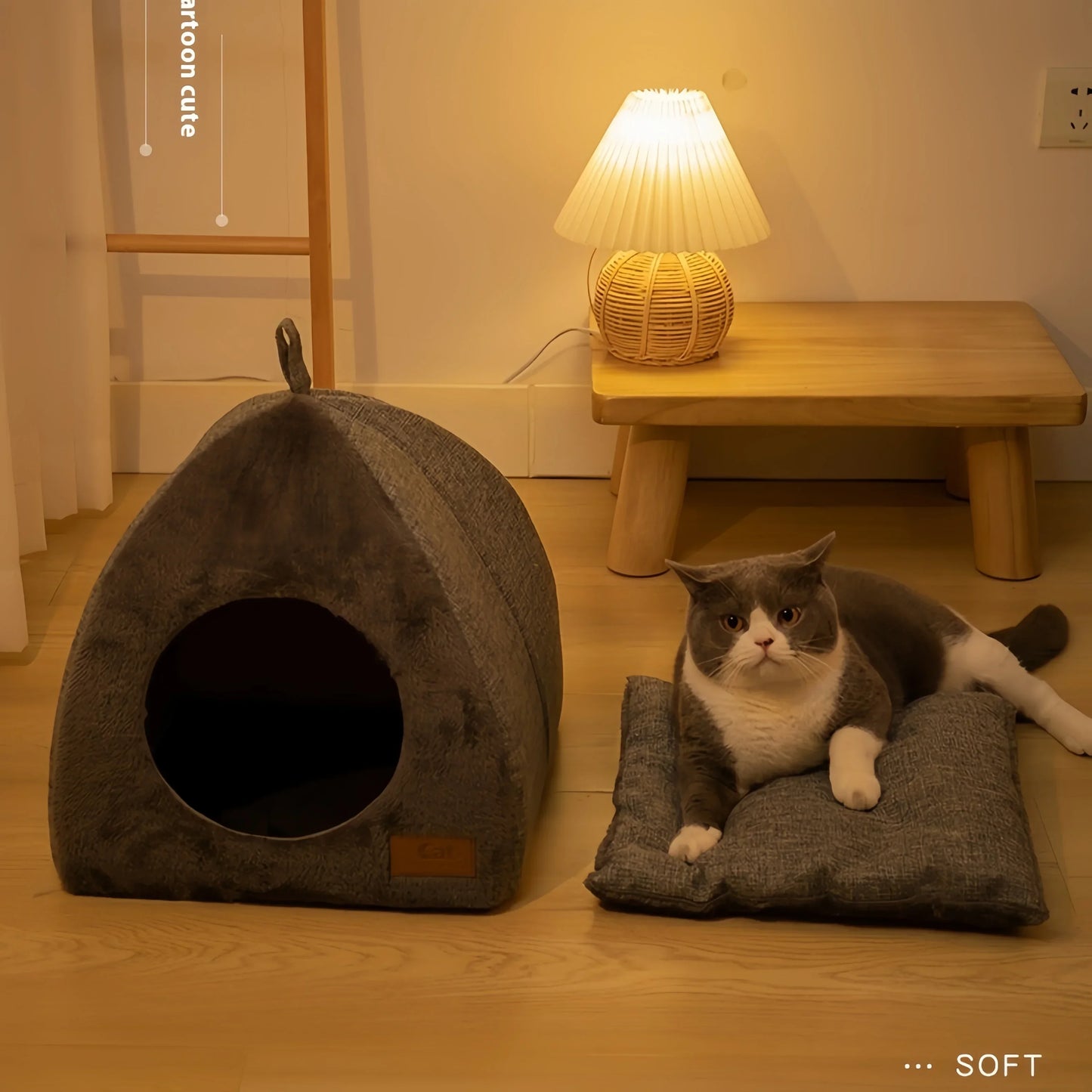 Triangle Cat House – Warm, Enclosed Bed