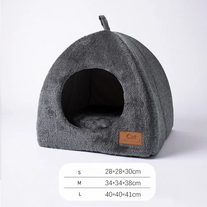 Triangle Cat House – Warm, Enclosed Bed