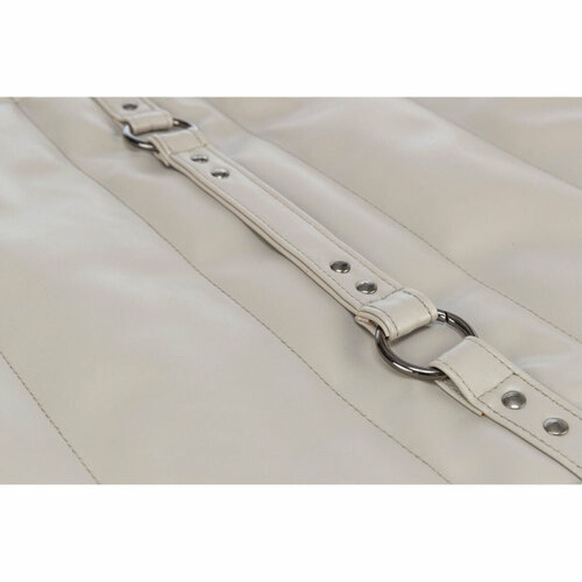 V3HA2A162C141B6377DAFA333C9A7617ADER5531305P10