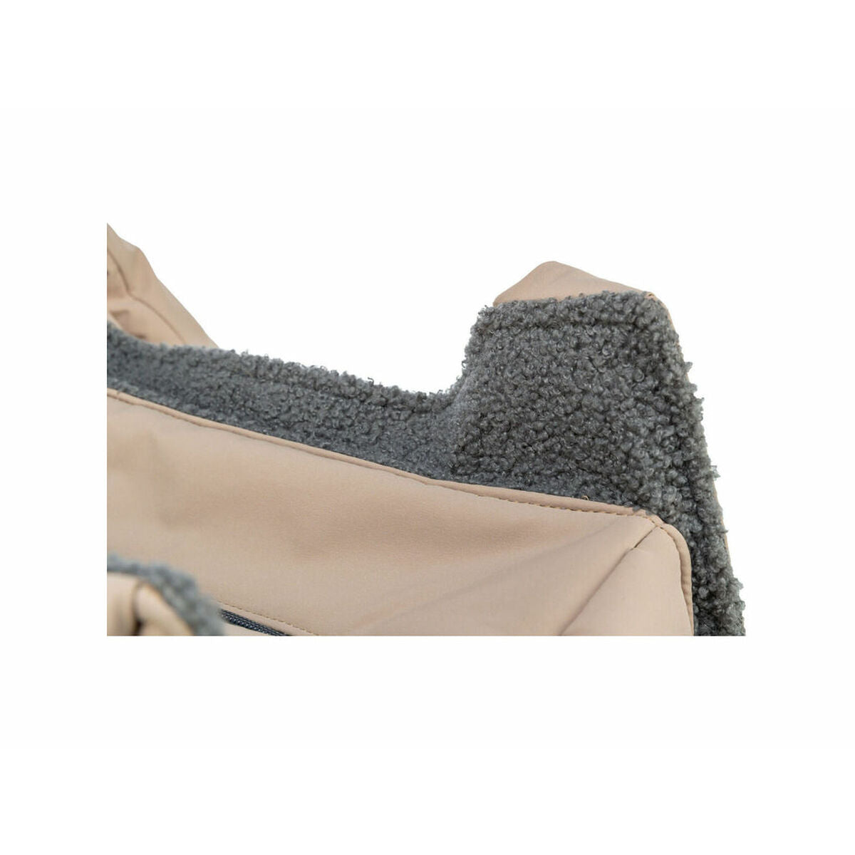 V3H8F0D464AD7FD406B1D2CA68A03D061D4R7216406P7