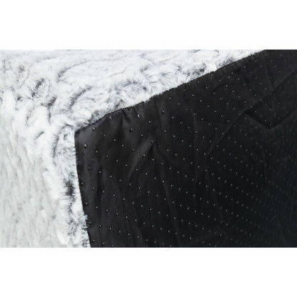 V3H7F1801F49BF956409CB02B68FE231CAFR5529994P7