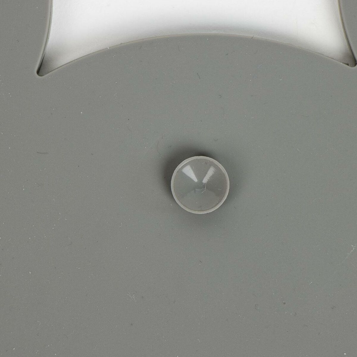 V3HE62EE79627E111AF06500EE882A81FB9R5102421P2